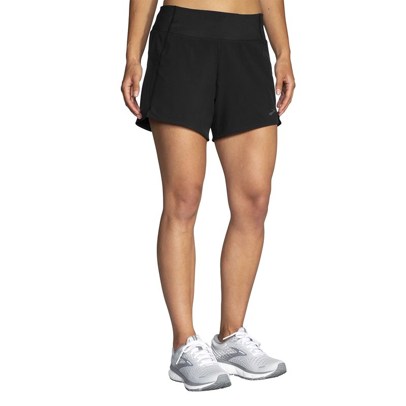 Brooks-Womens-CHASER-5--SHORT-BLACK