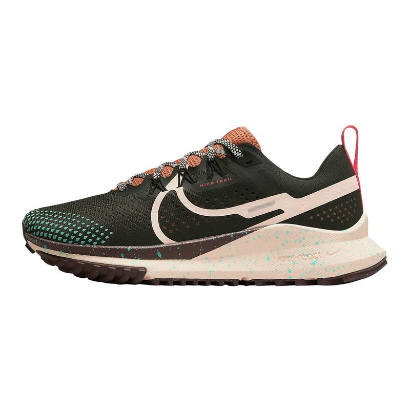Womens-Pegasus-Trail-4-shoes