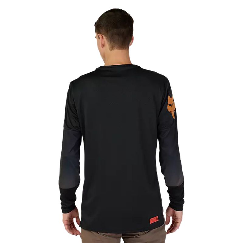 mens-defend-long-sleeve-jersey