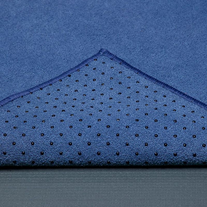 yogitoes-skidless-towel