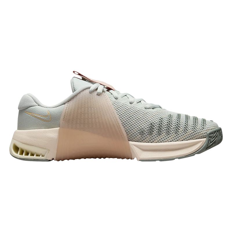 Womens metcon shoes sales