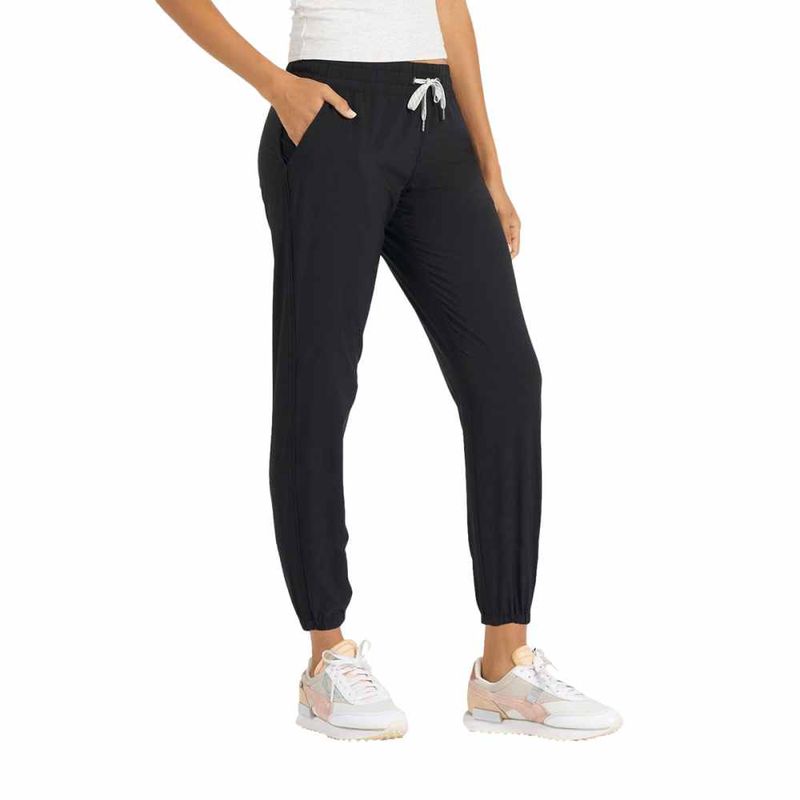 womens-weekend-jogger