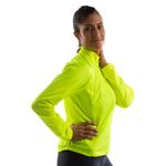 womens-w-quest-barrier-jacket