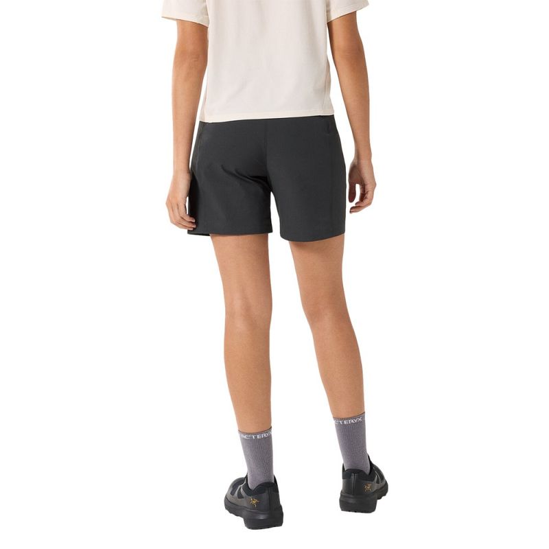 womens-gamma-short-6-