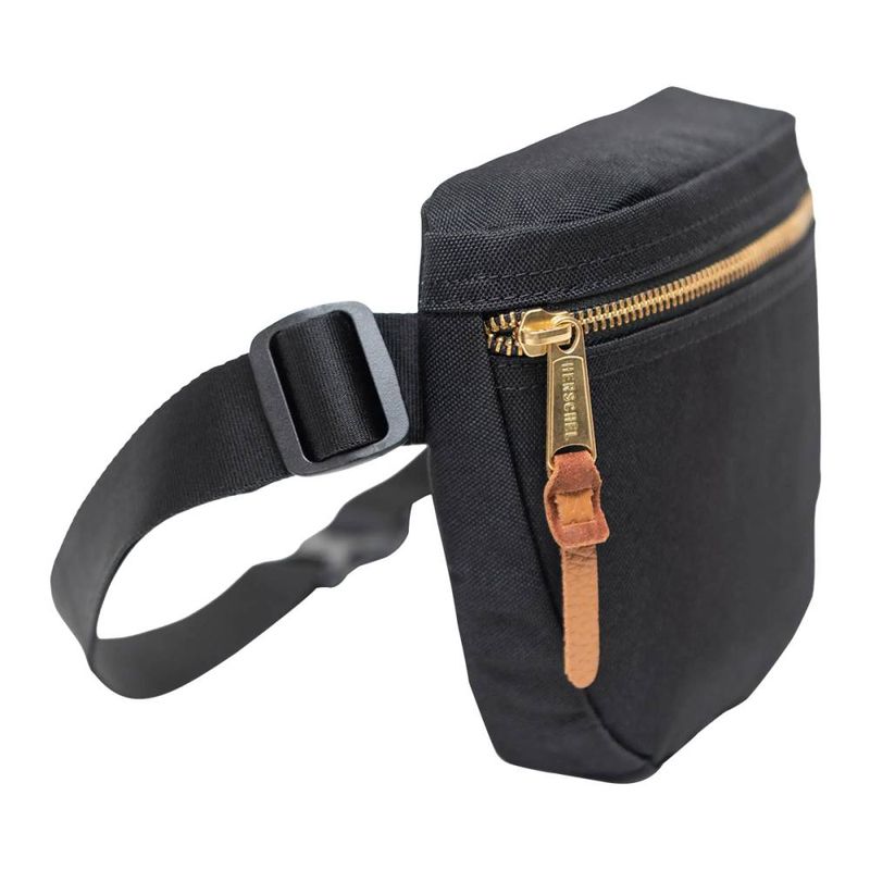 settlement-hip-pack
