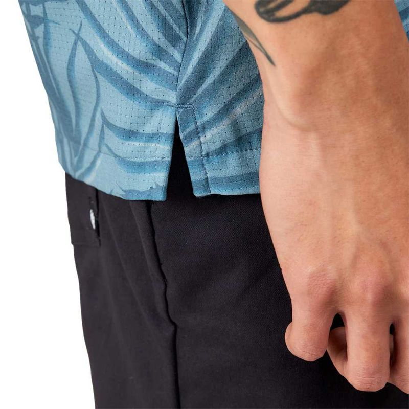 mens-mens-nomad-buttondown