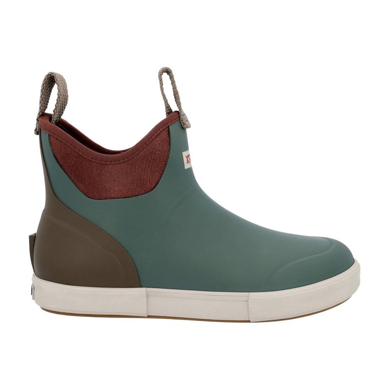 Xtratuf selling Women’s Ankle Deck Boot