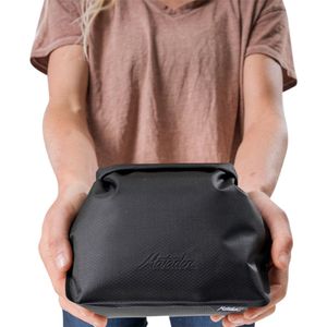 flatpak waterproof toiletry case