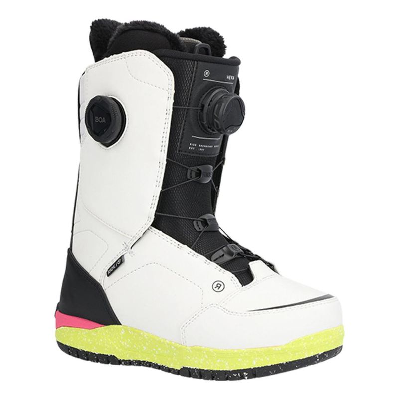women-hera-24-25