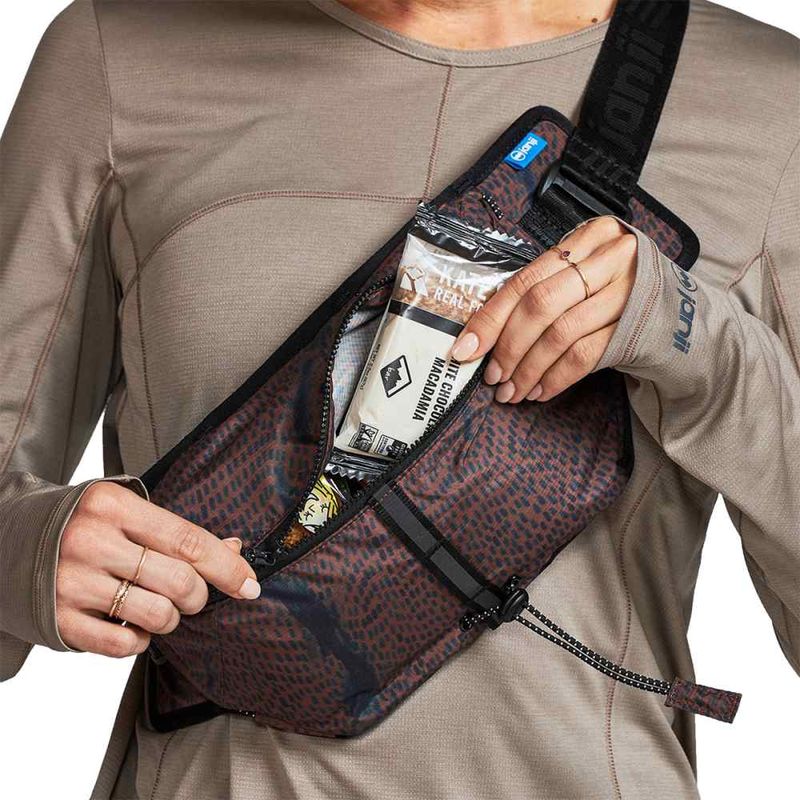 uni-multipass-sling-bag