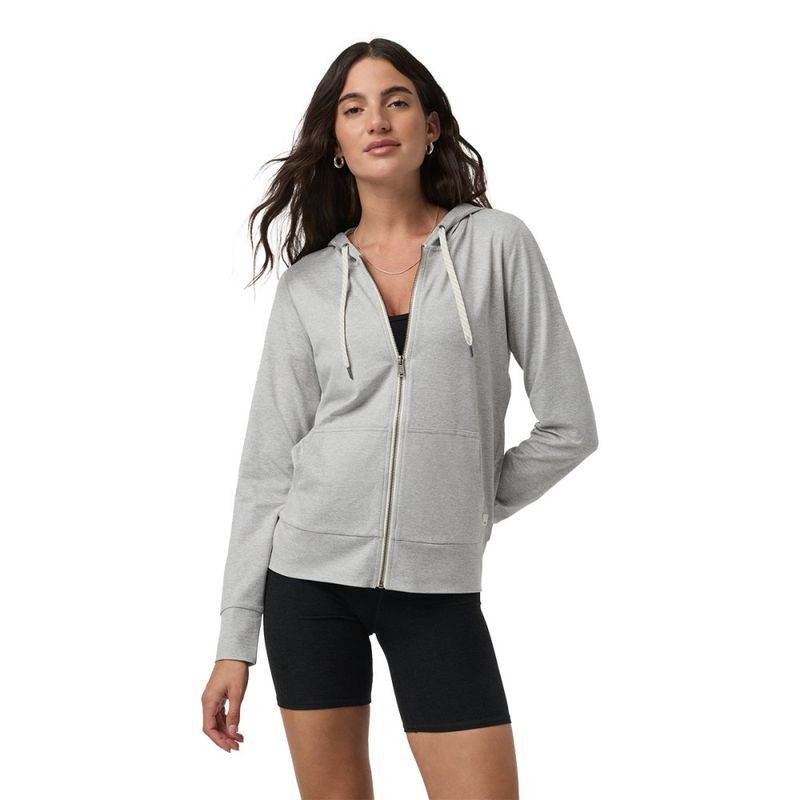 women-halo-performance-hoodie2