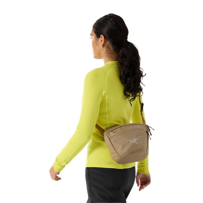 Arc-teryx MANTIS 2 WAISTPACK CANVAS - Paragon Sports Arc-teryx MANTIS 2 WAISTPACK CANVAS - Paragon Sports
