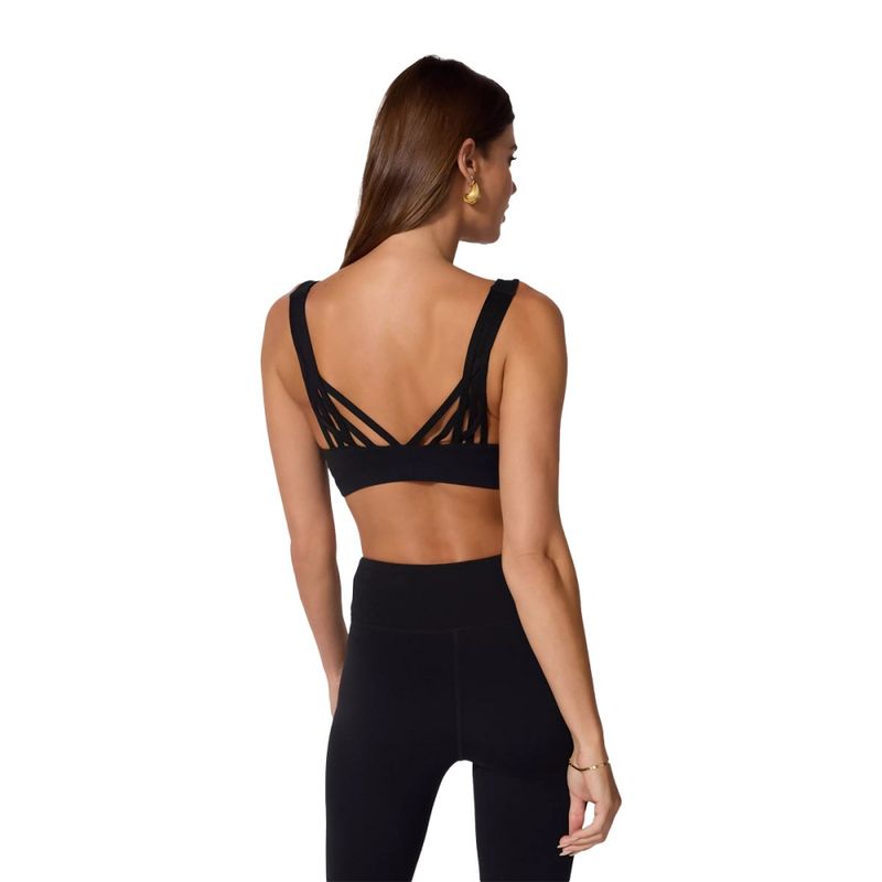 womens-vital-vneck-strappy-bra