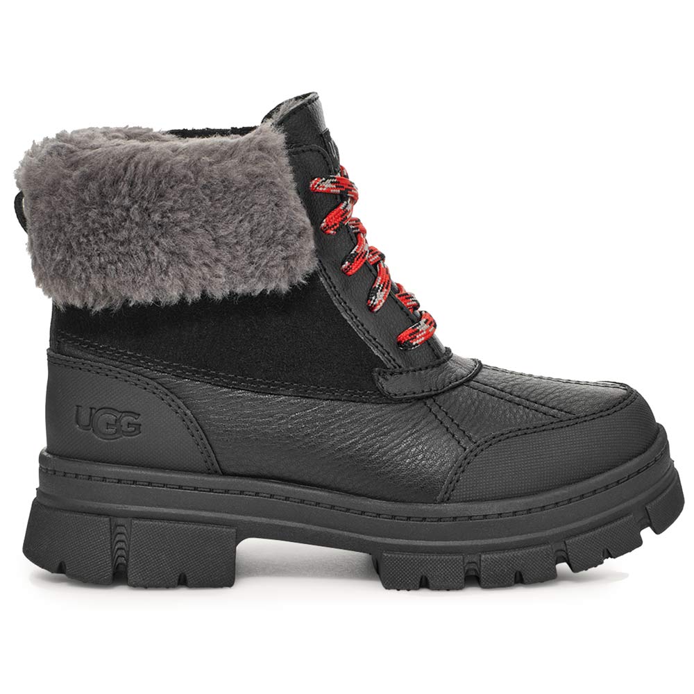 Women's UGG® Classic Mini II Boot | Eagle Eye Outfitters