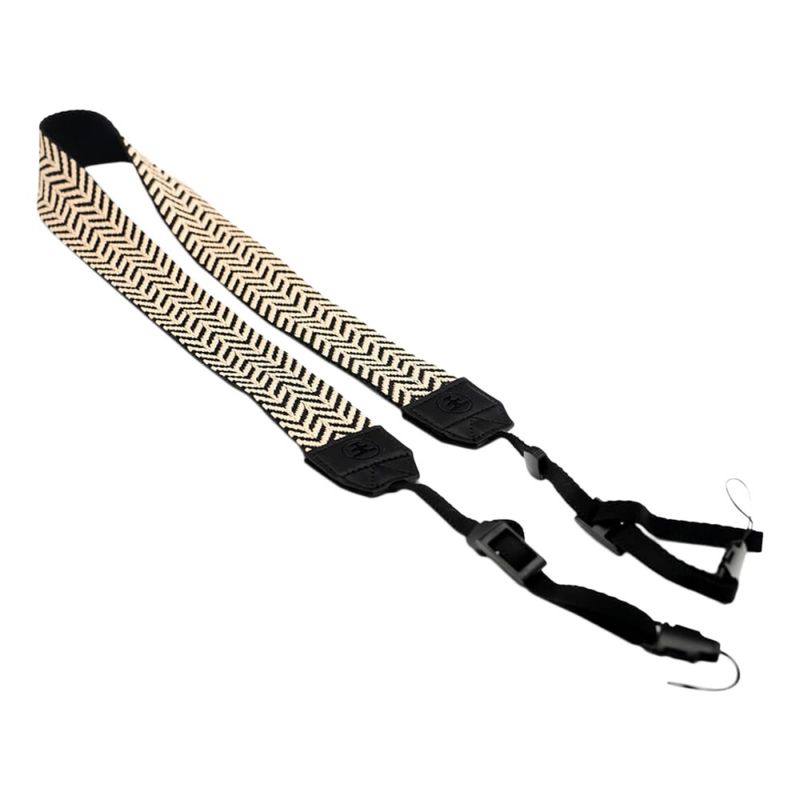 woven-tapestry-strap