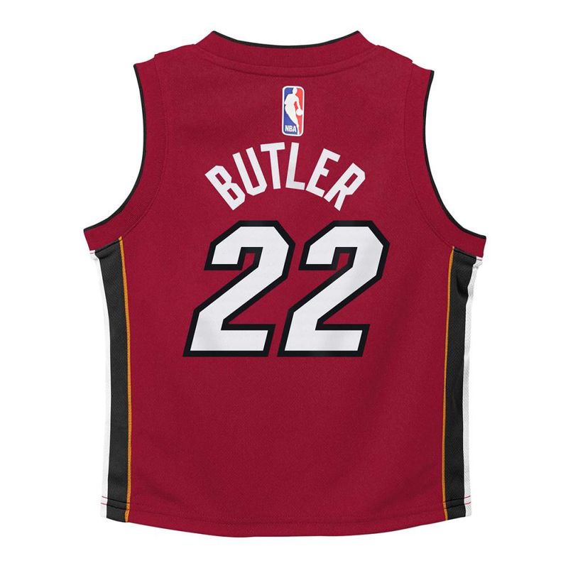 kids-j.butler-mia-n-n-stmnt-s