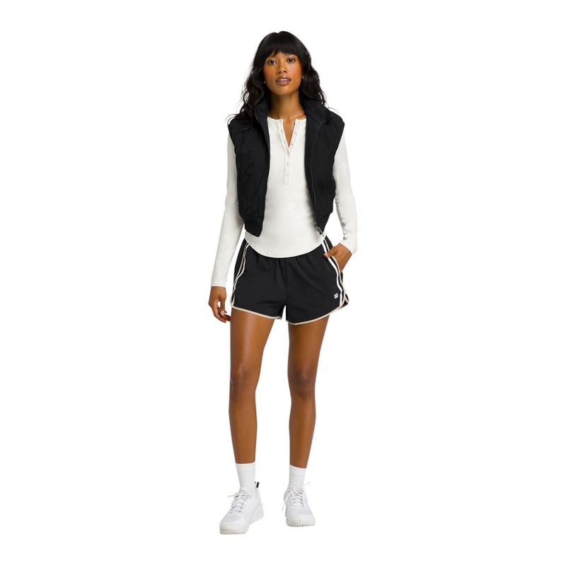 womens-hot-shot-warm-up-vest