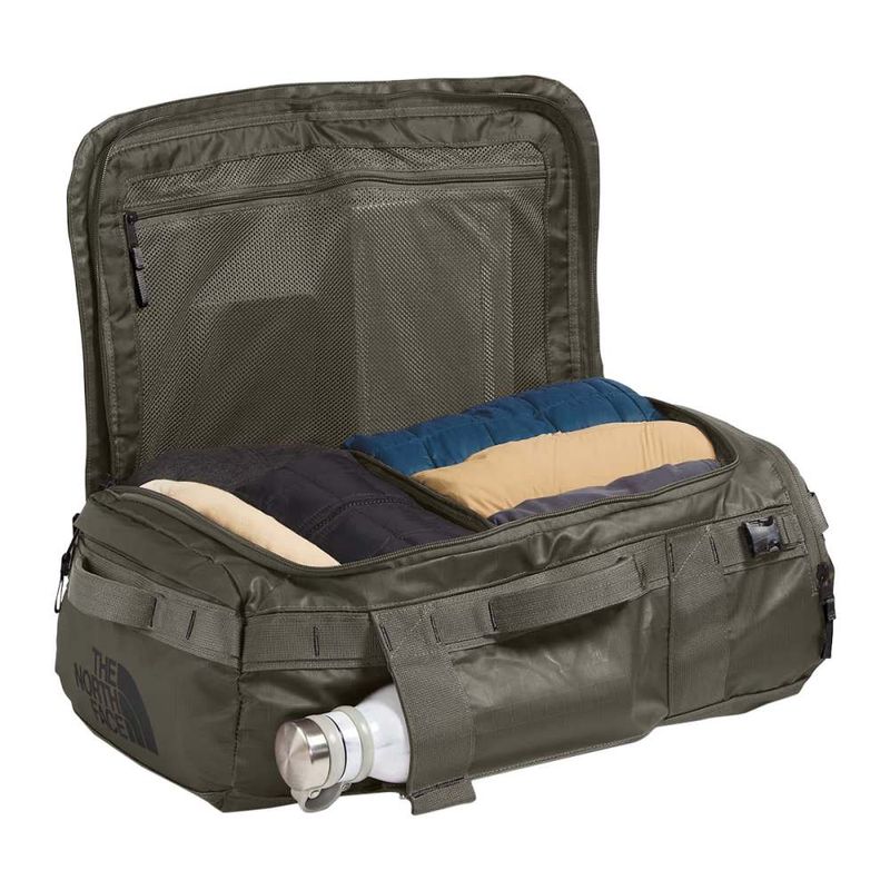 base-camp-voyager-duffel