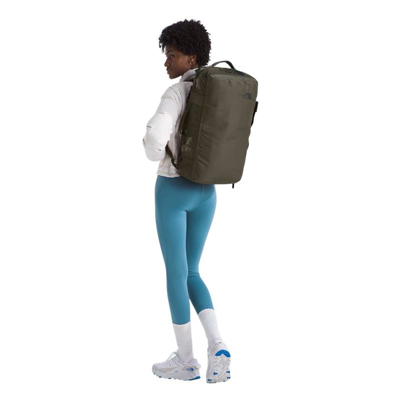base-camp-voyager-duffel
