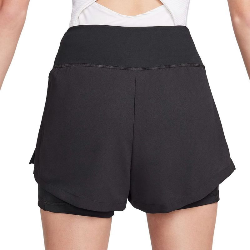 womens-drifit-advantage-short