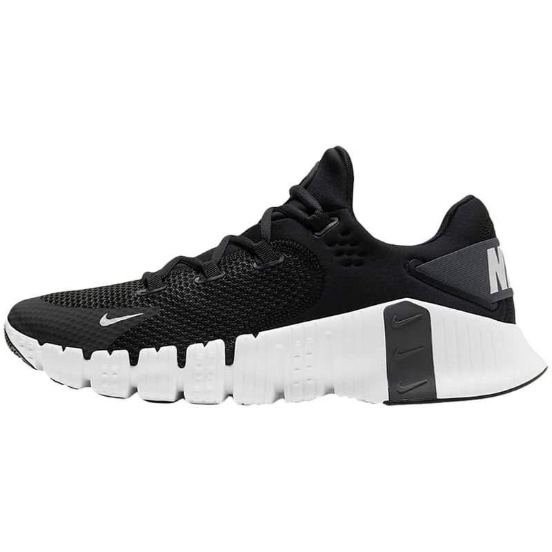 Black-and-white-fitness-shoe