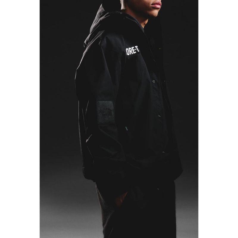 Black-TNF-Mountain-Jacket