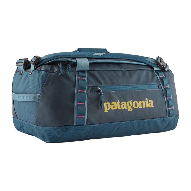 black-hole-duffel-40L