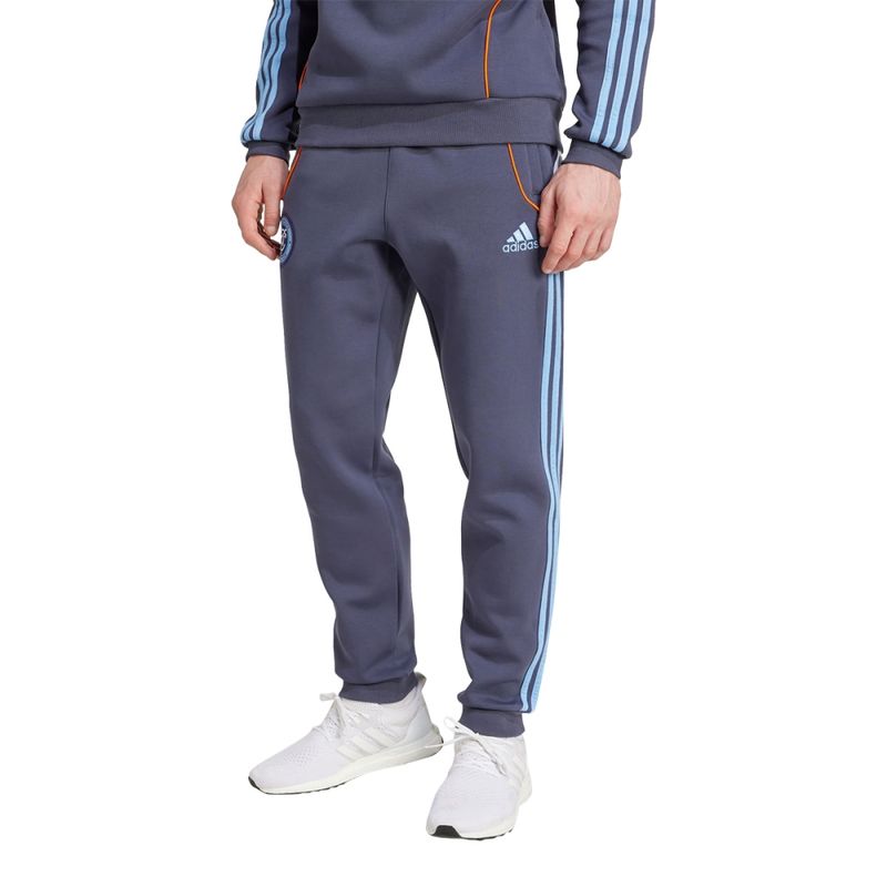 mens-nycfc-travel-pants