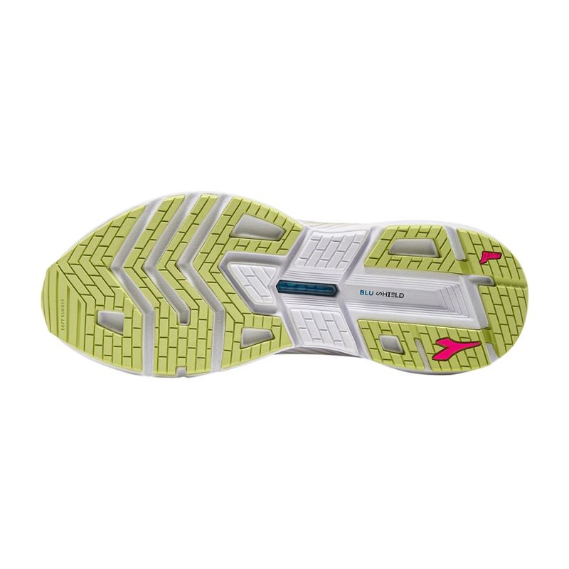 womens-mythos-volo-4