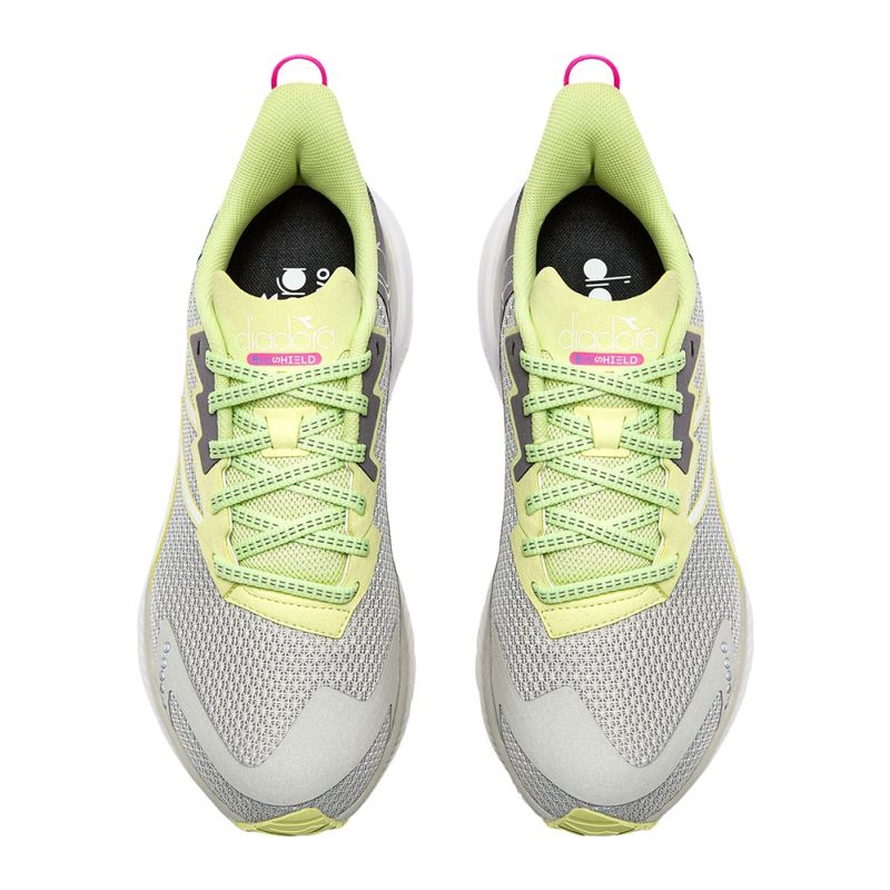 womens-mythos-volo-4