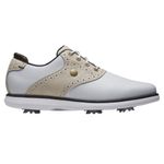 womens-traditions-cleated
