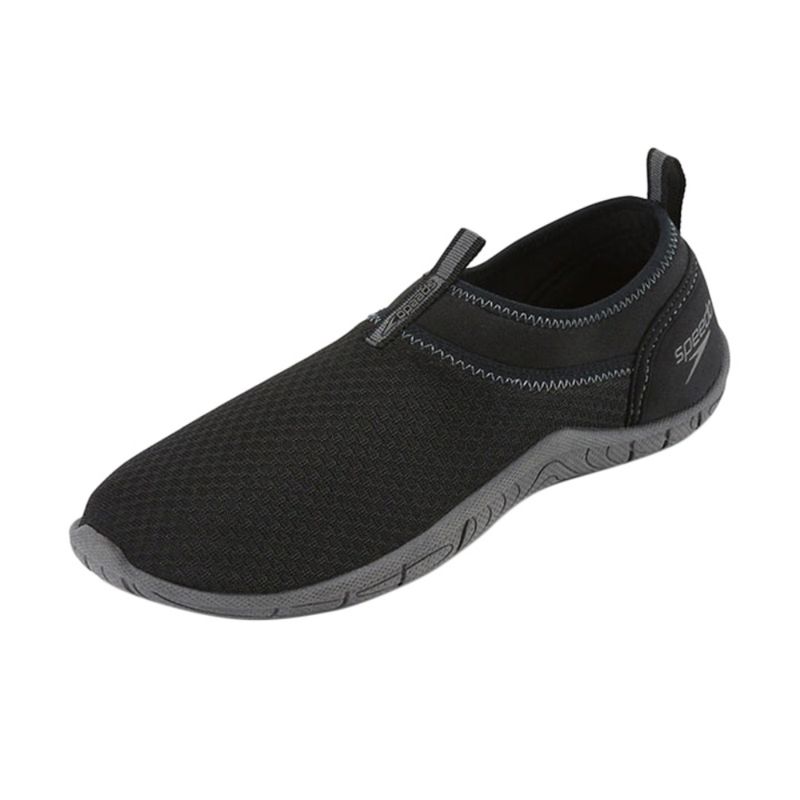 mens-tidal-cruiser-water