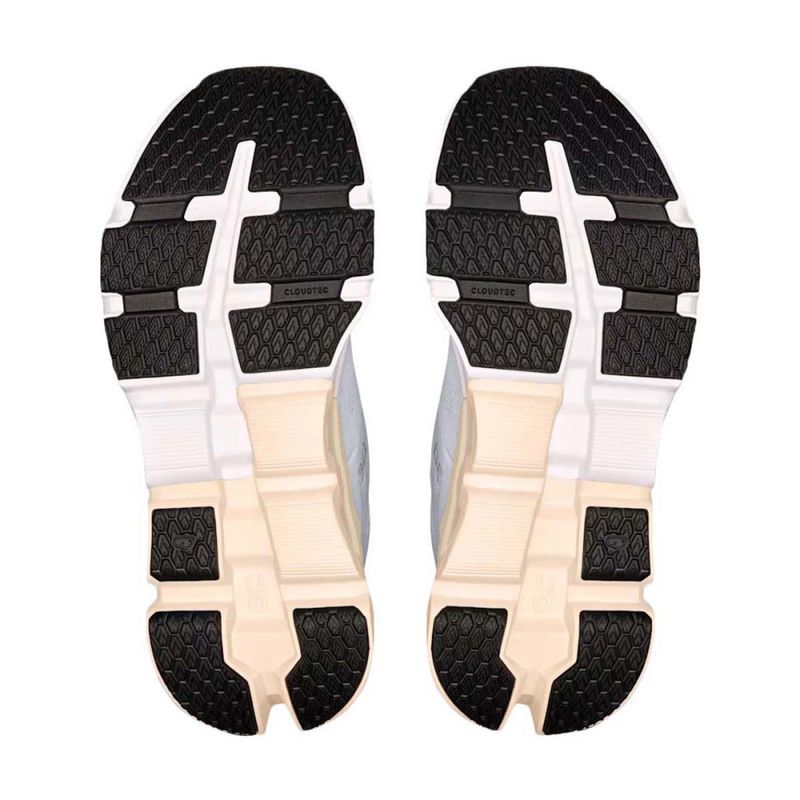 womens-cloudflyer-5