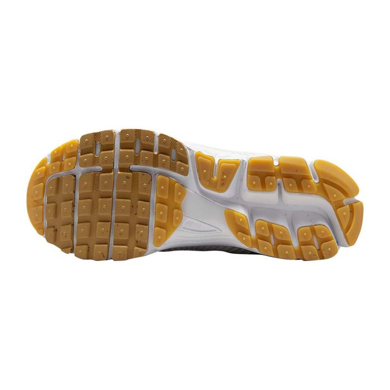 womens-zoom-vomero-5
