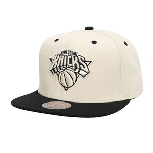 unisex New York Knicks Evergreen Snapback Hat