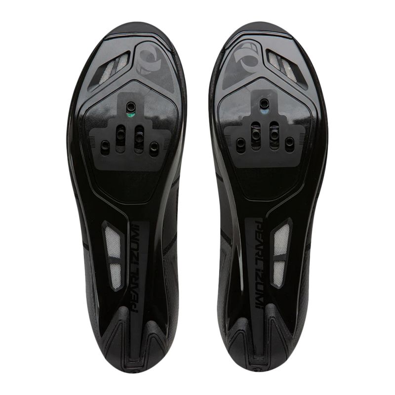 womens-quest-road